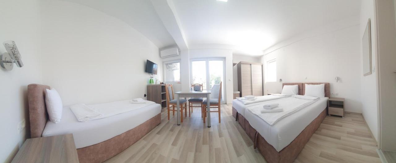 Villa Frasoro Ohrid Bagian luar foto
