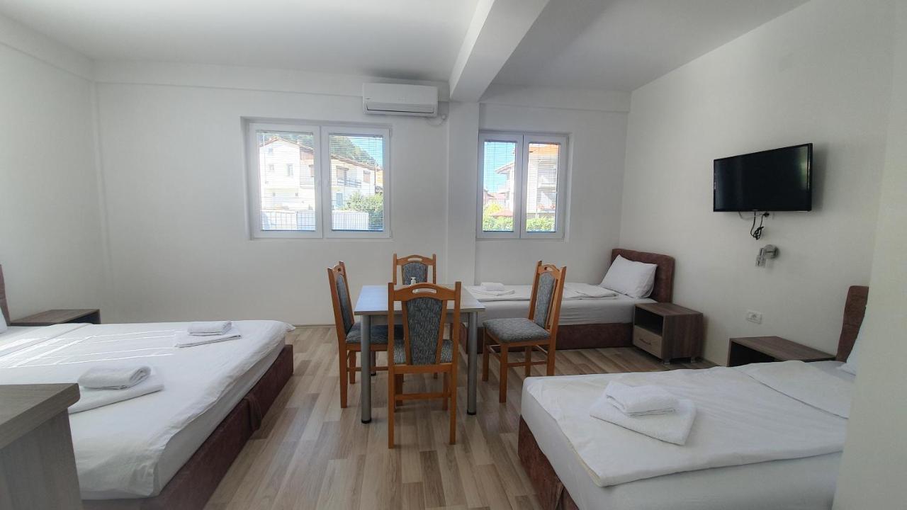 Villa Frasoro Ohrid Bagian luar foto